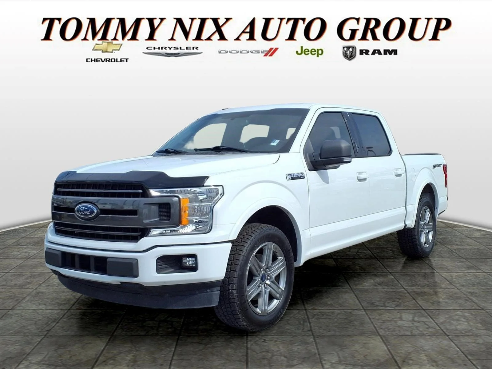 Used 2018 White Ford  image 1