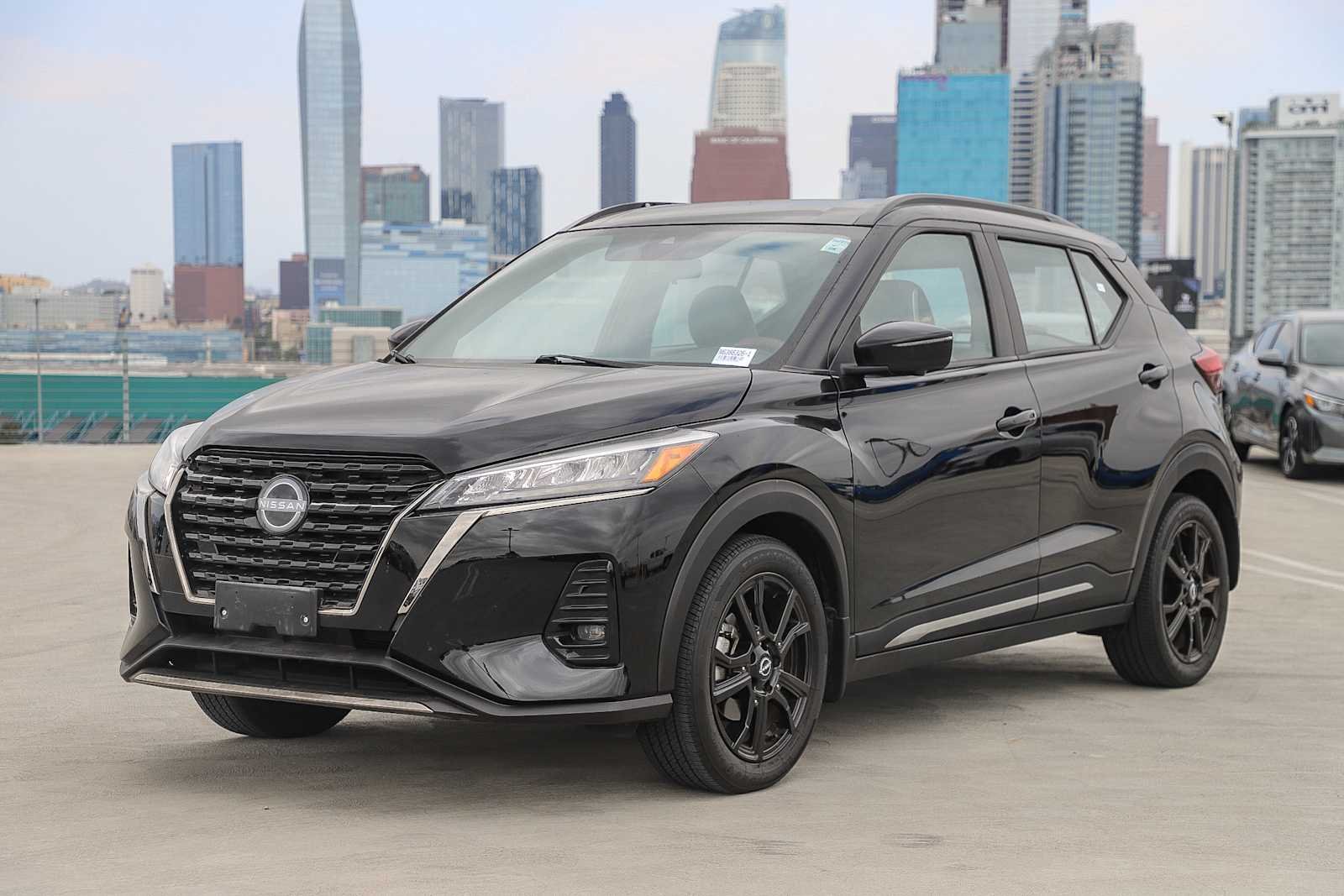 2023 Nissan Kicks 1.6 SR's photo