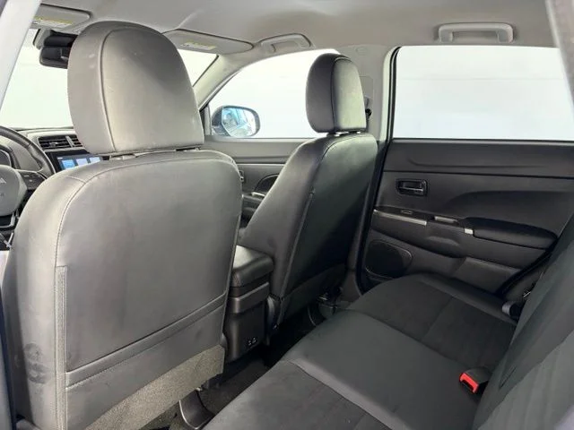 Used 2025 Gray Mitsubishi 2.0 S image 14