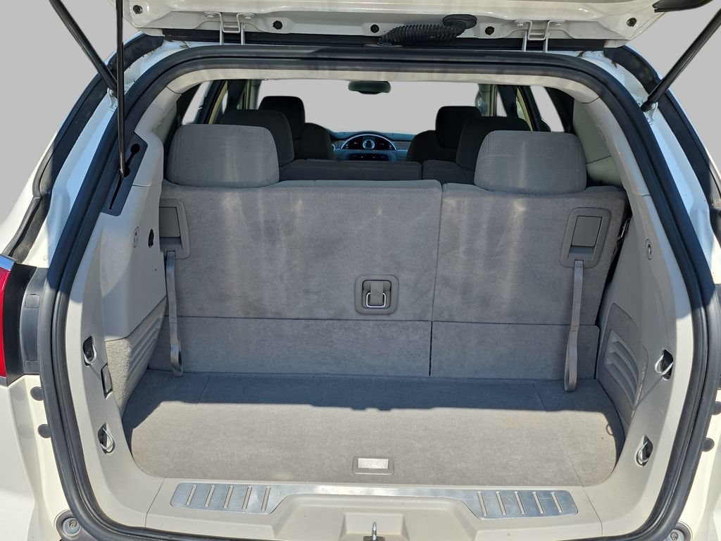 Used 2008 WHITE OPAL Buick CX image 13