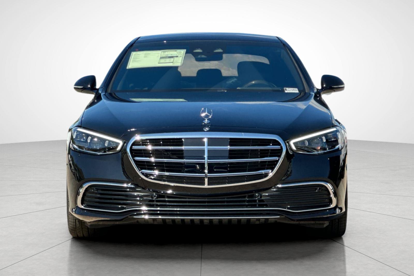 Certified Used 2026 Black Mercedes-Benz S 580 image 7