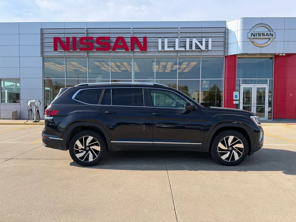 2025 Volkswagen Atlas 2.0T SEL 4MOTION's photo