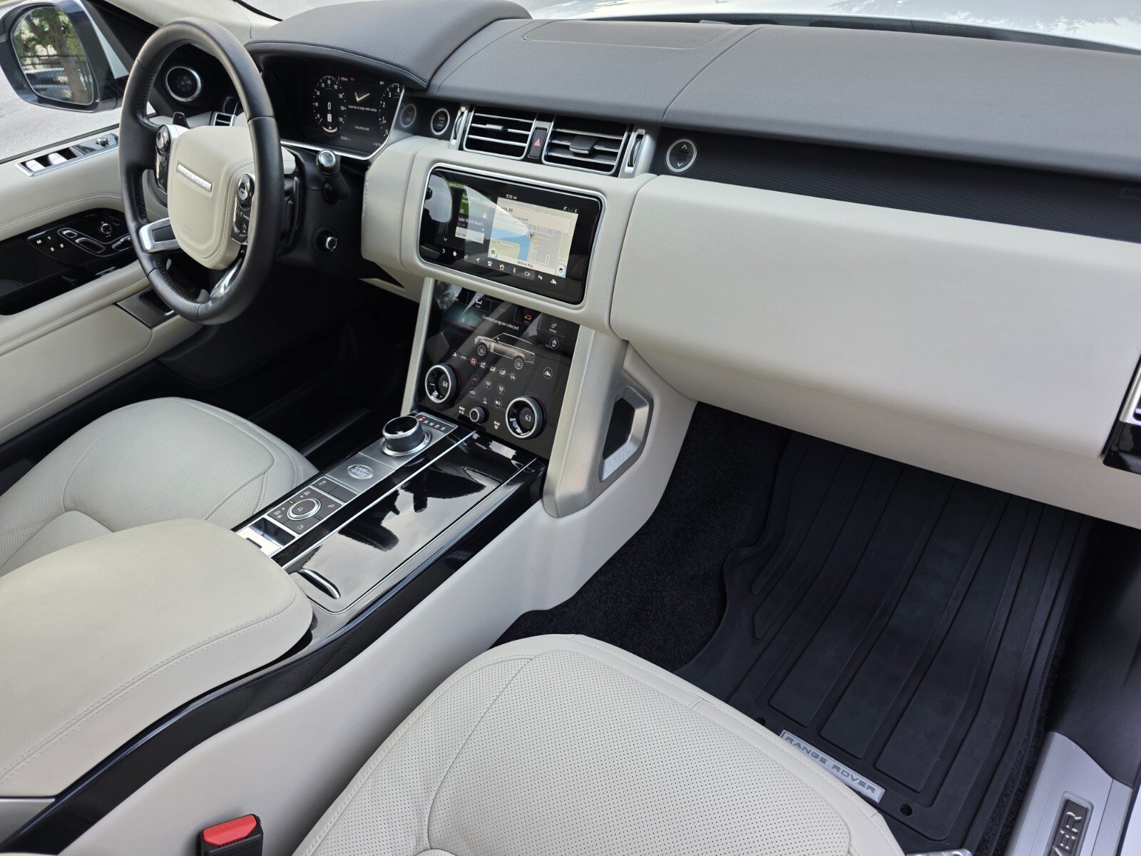 Used 2021 Ivory Land Rover P525 Westminster image 27