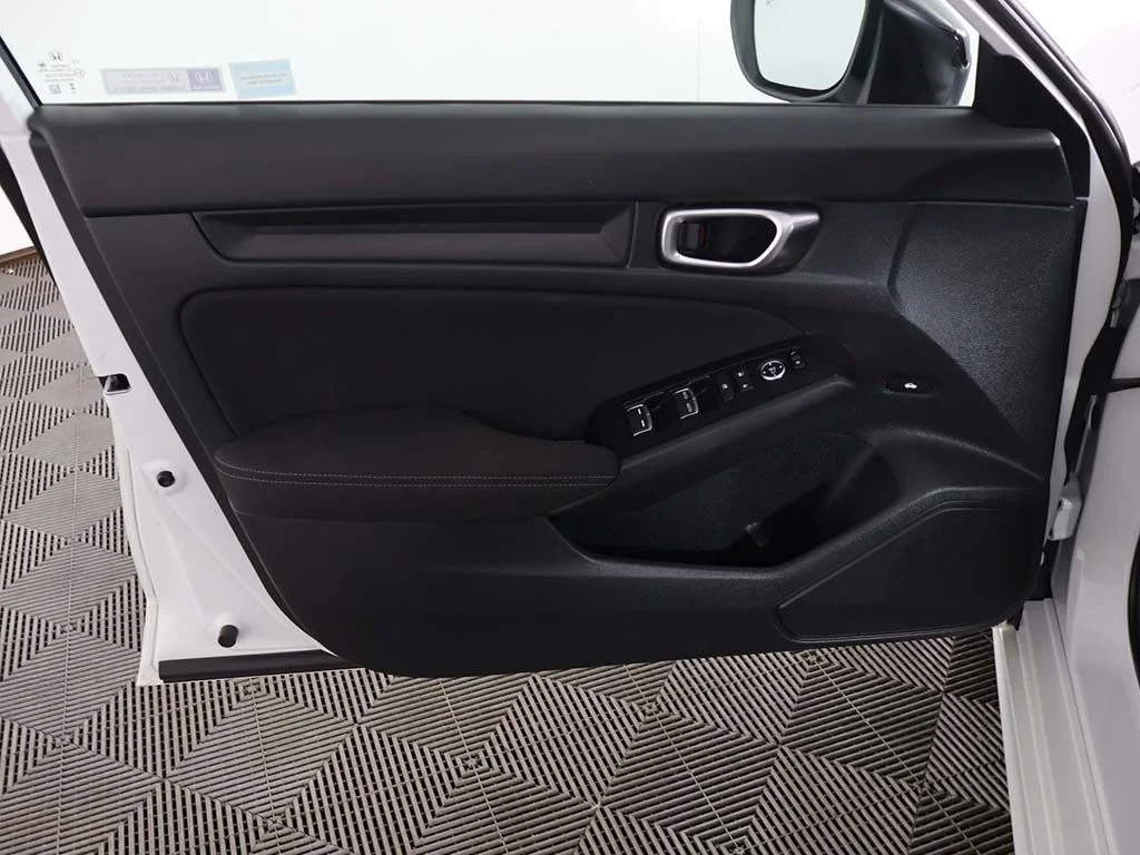 2026 Honda Civic Sport - Photo 17