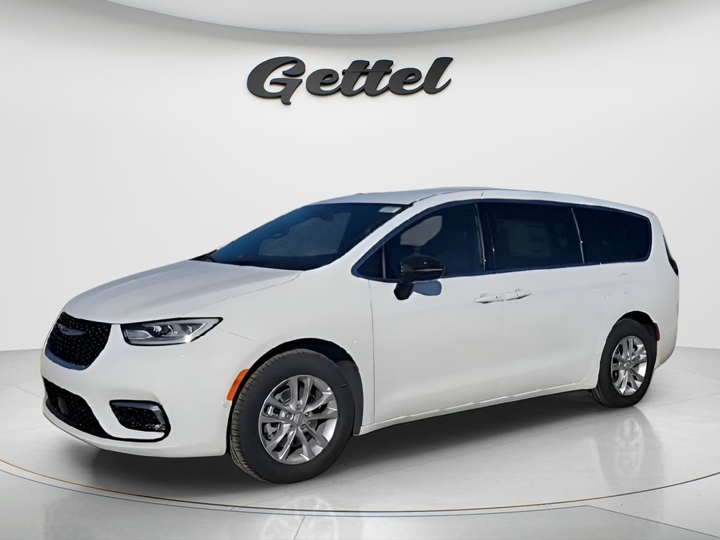 New 2026 Bright White Clear-Coat Exterior Paint Chrysler Select image 4