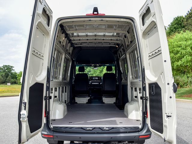 New 2026 Pebble Gray Mercedes-Benz Cargo 144 WB image 4