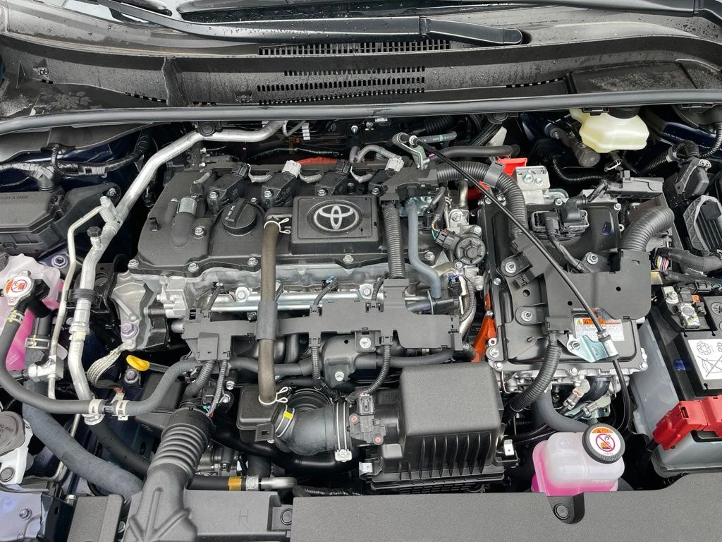 2026 Toyota Corolla XLE - Photo 9