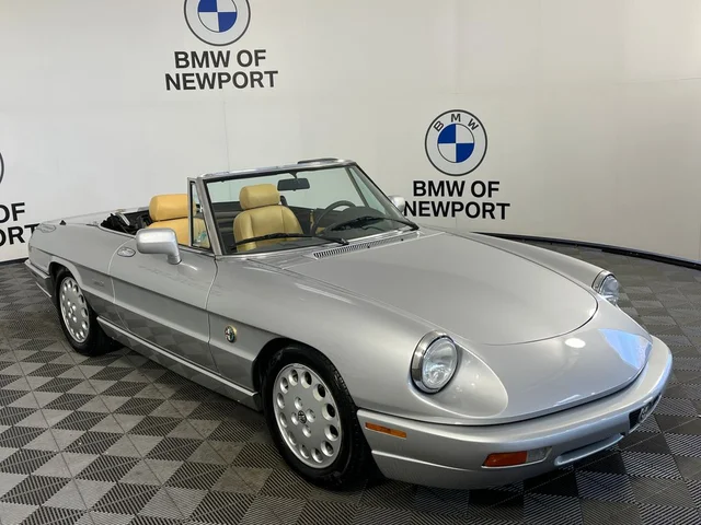 1991 Alfa Romeo Spider MK IV