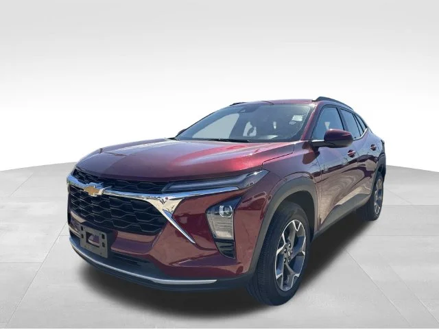 Used 2025 Red Chevrolet LT image 5