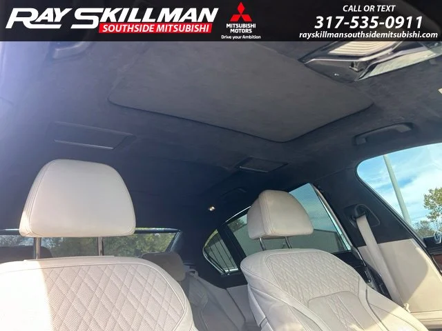 Used 2016 White BMW 750i xDrive image 25