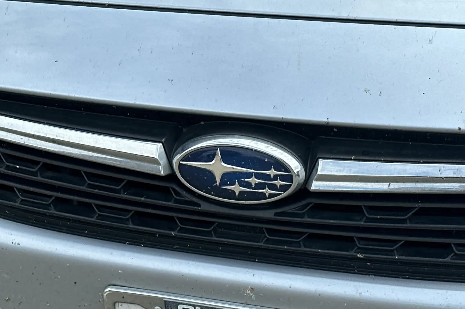 Used 2023 Ice Silver Metallic Subaru Premium image 10