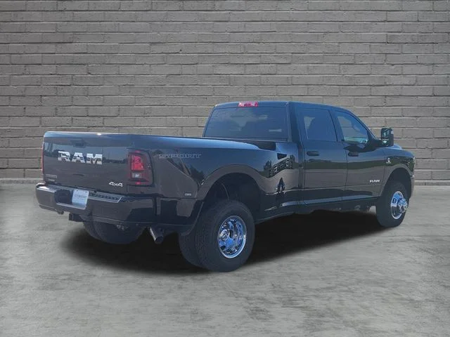 New 2027 Diamond Black Crystal Pearlcoat RAM Big Horn image 5