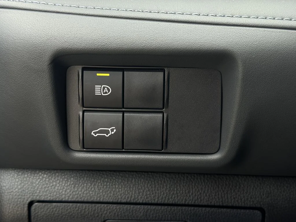 Used 2024 Silver Toyota XLE image 23
