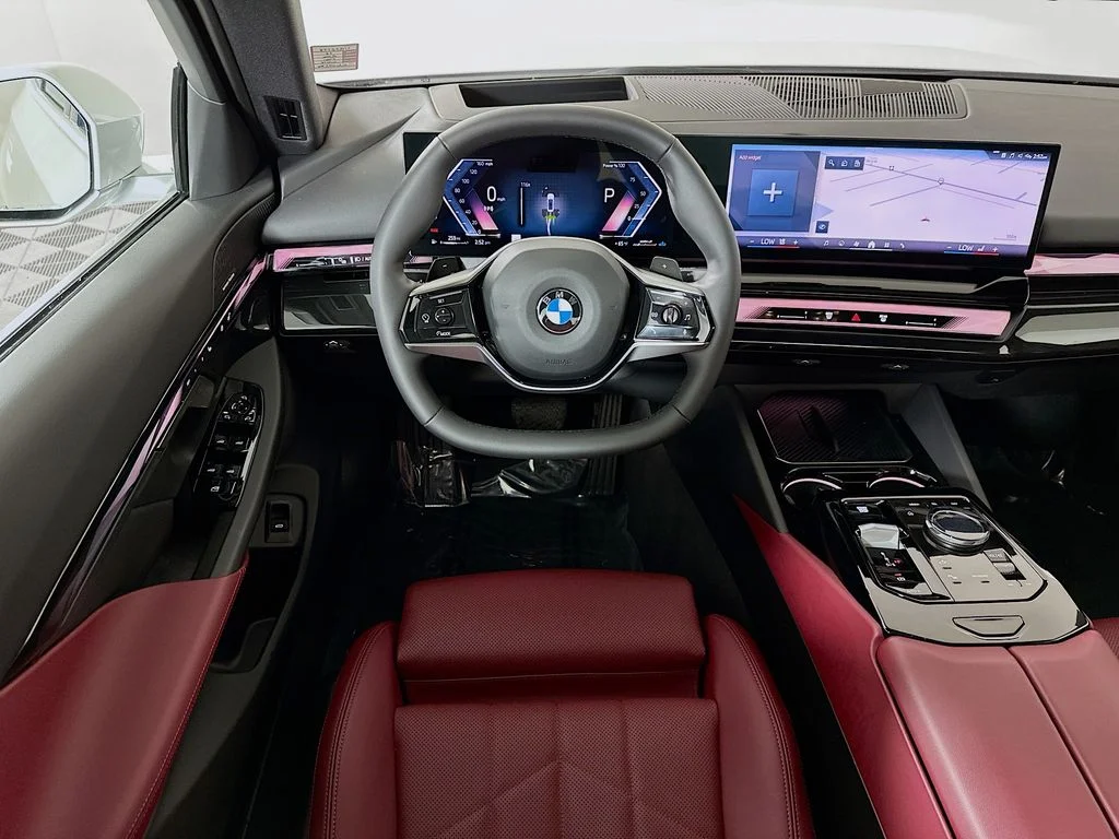 Used 2026 White Metallic BMW 540i xDrive image 26