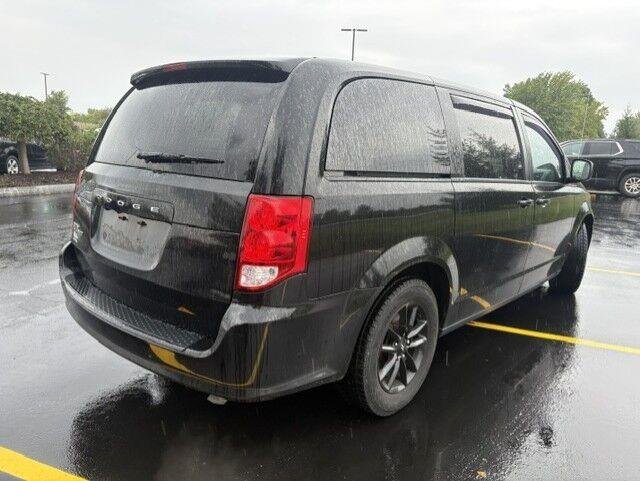 Used 2019 Black Onyx Crystal Pearlcoat Dodge SXT image 15