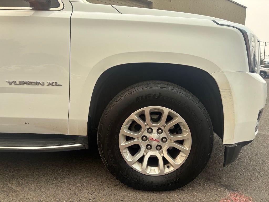 Used 2017 Summit White GMC SLT image 2