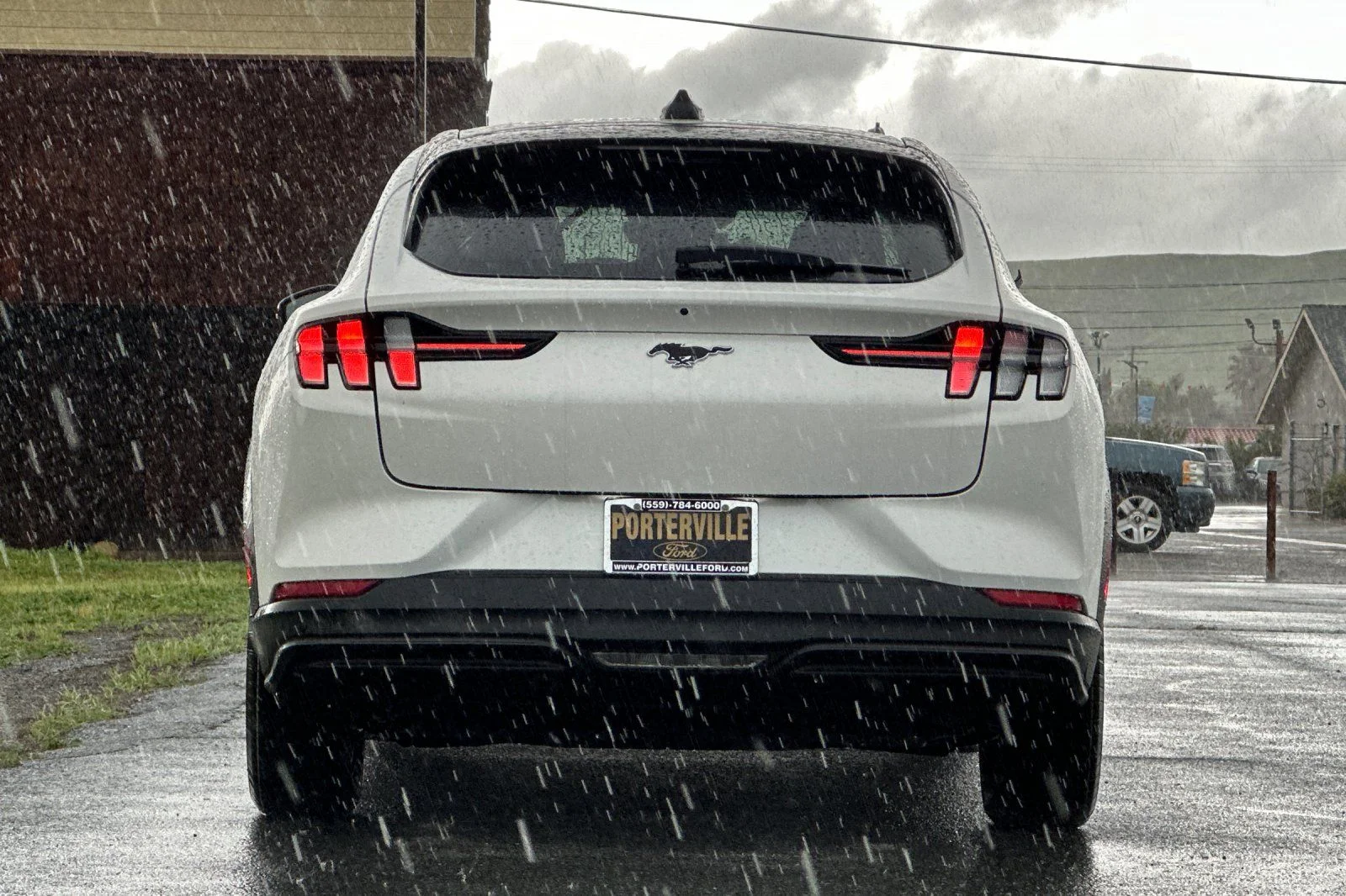 New 2026 Star White Metallic Tri-coat Ford Select image 5