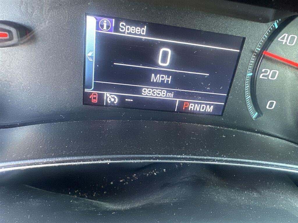 Used 2014 Silver Ice Metallic Chevrolet LTZ image 12