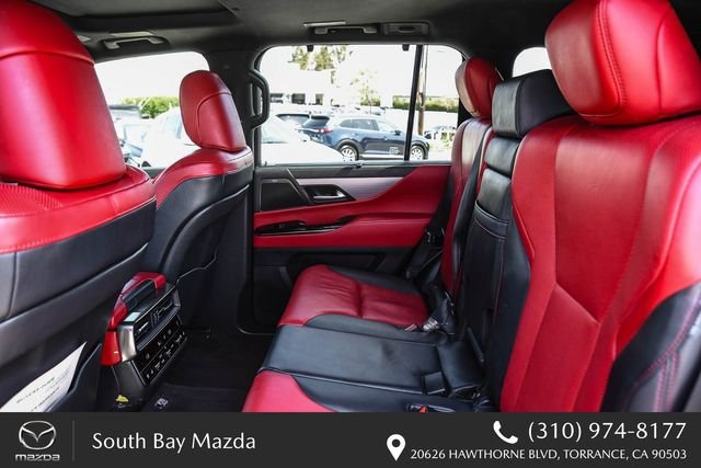Used 2024  Lexus 600 F SPORT image 18