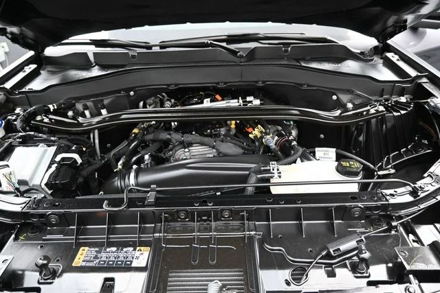 Used 2025 Gray Ford ST-Line image 28