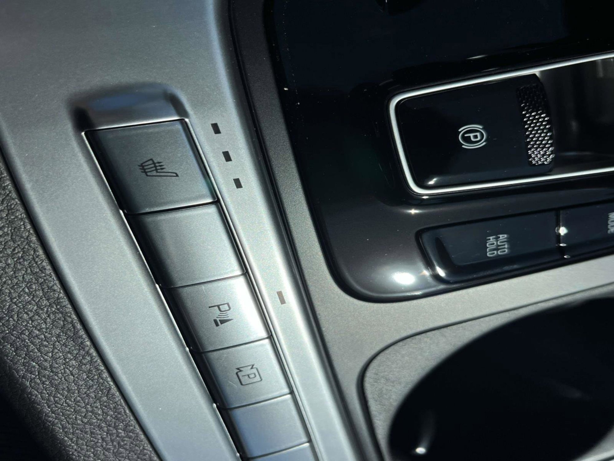 New 2026 Ivory Silver Kia EX image 35