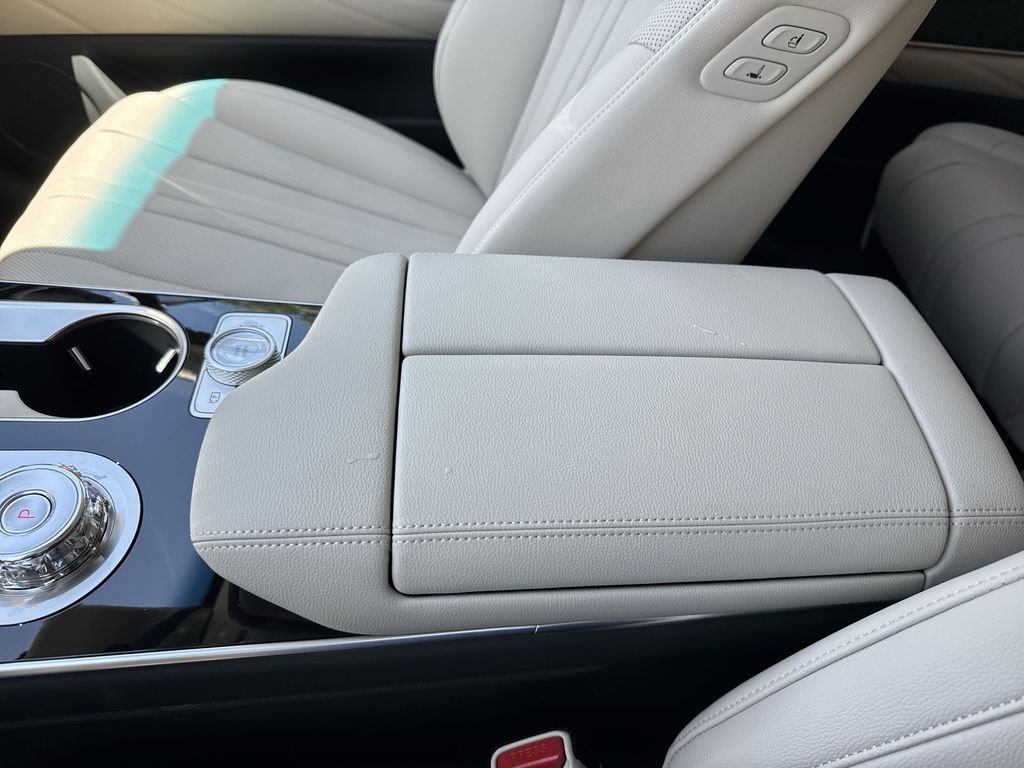 New 2026 White Genesis 2.5T image 23