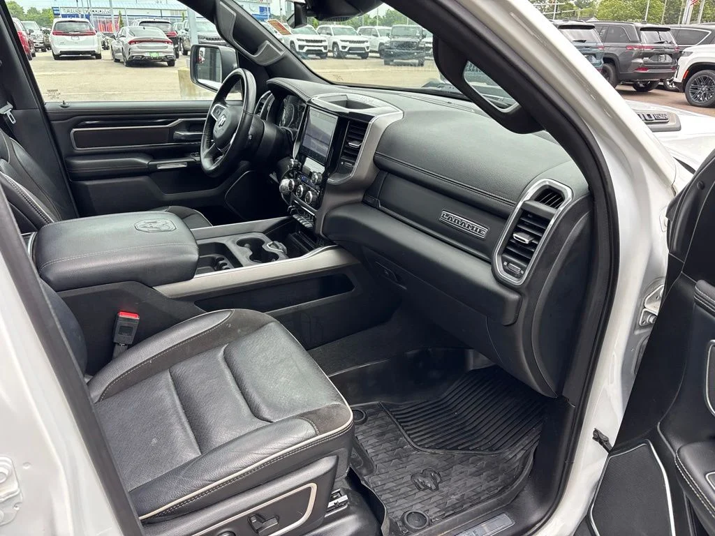 Used 2022 Bright White Clearcoat Ram Laramie image 43