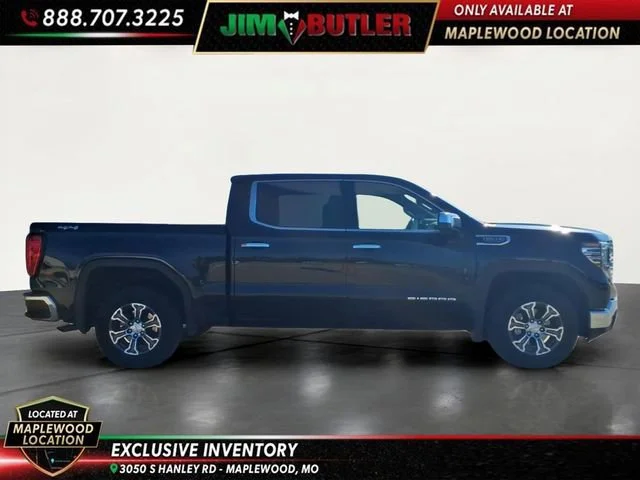 Used 2025 Onyx Black GMC SLT image 6