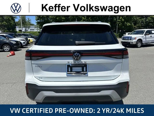 Certified Used 2025 White Volkswagen 2.0T SE image 6