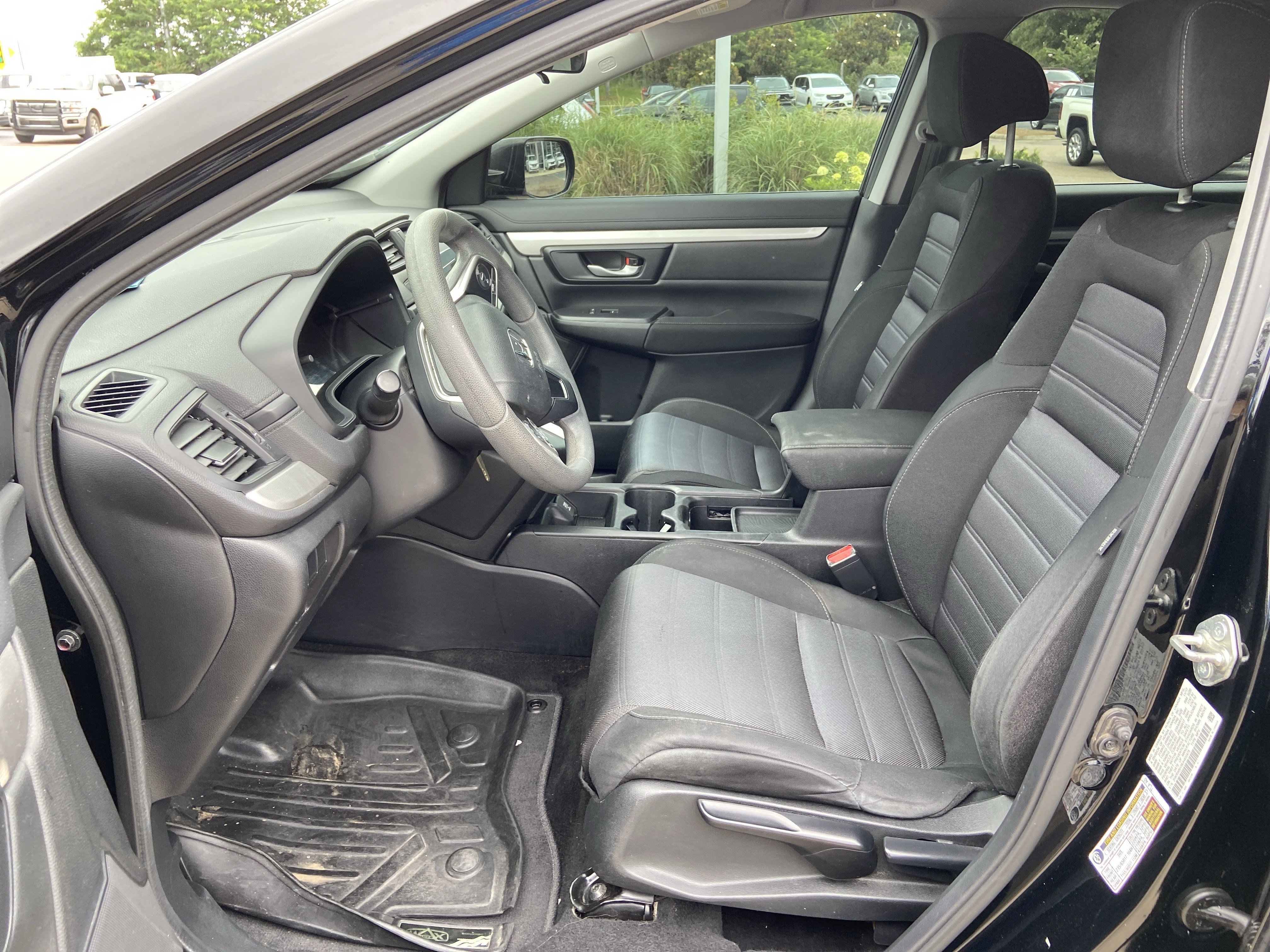 Used 2018 Crystal Black Pearl Honda LX image 39
