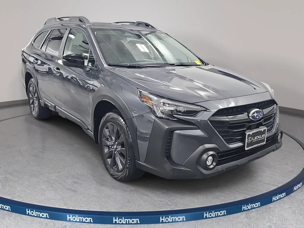 Used 2025 Gray Subaru Onyx Edition image 4