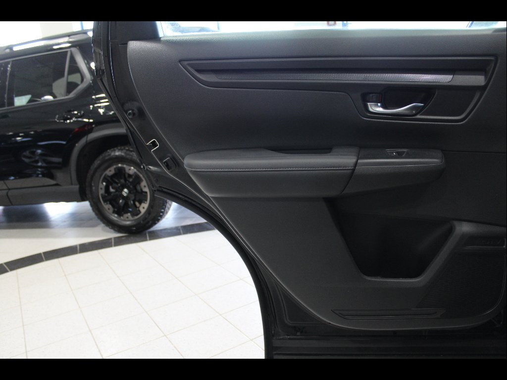 2023 Honda CR-V LX - Photo 18