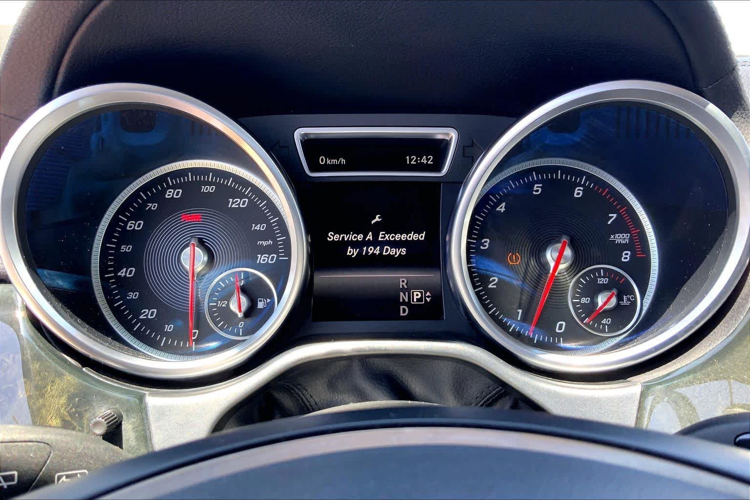 Used 2016 Polar White Mercedes-Benz GLE 400 image 26