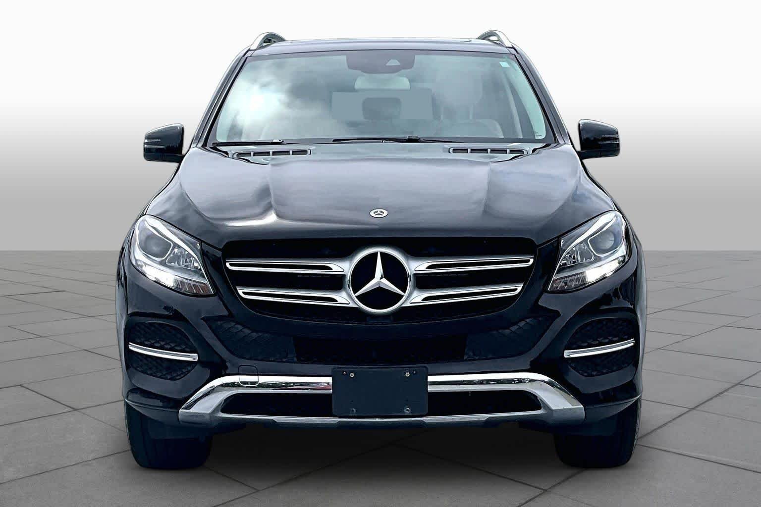 Used 2018 Obsidian Black Metallic Mercedes-Benz GLE 350 image 4