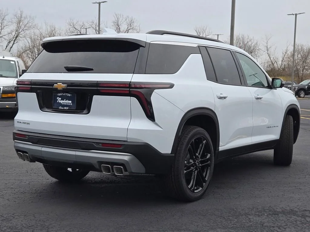 2026 Chevrolet Traverse LT - Photo 12