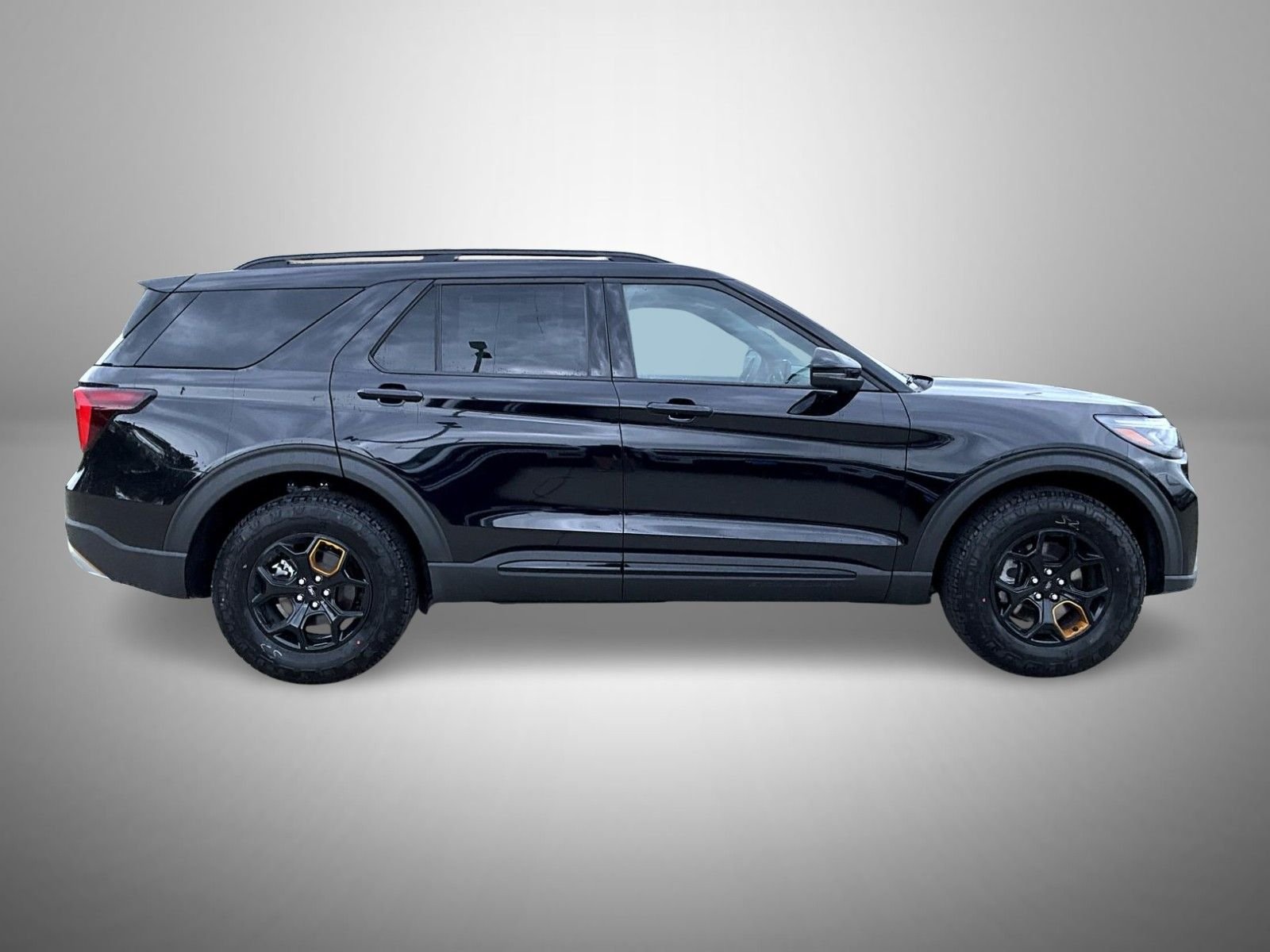 New 2026 Agate Black Metallic Ford Tremor image 4