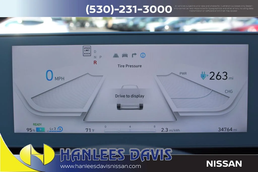 Used 2024 Gray Hyundai SEL image 29