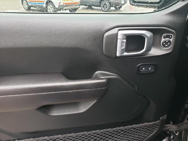 Used 2021 Black Clearcoat Jeep  image 11