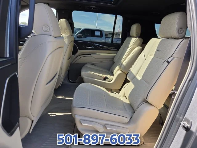 Used 2023 Silver Cadillac Premium image 10