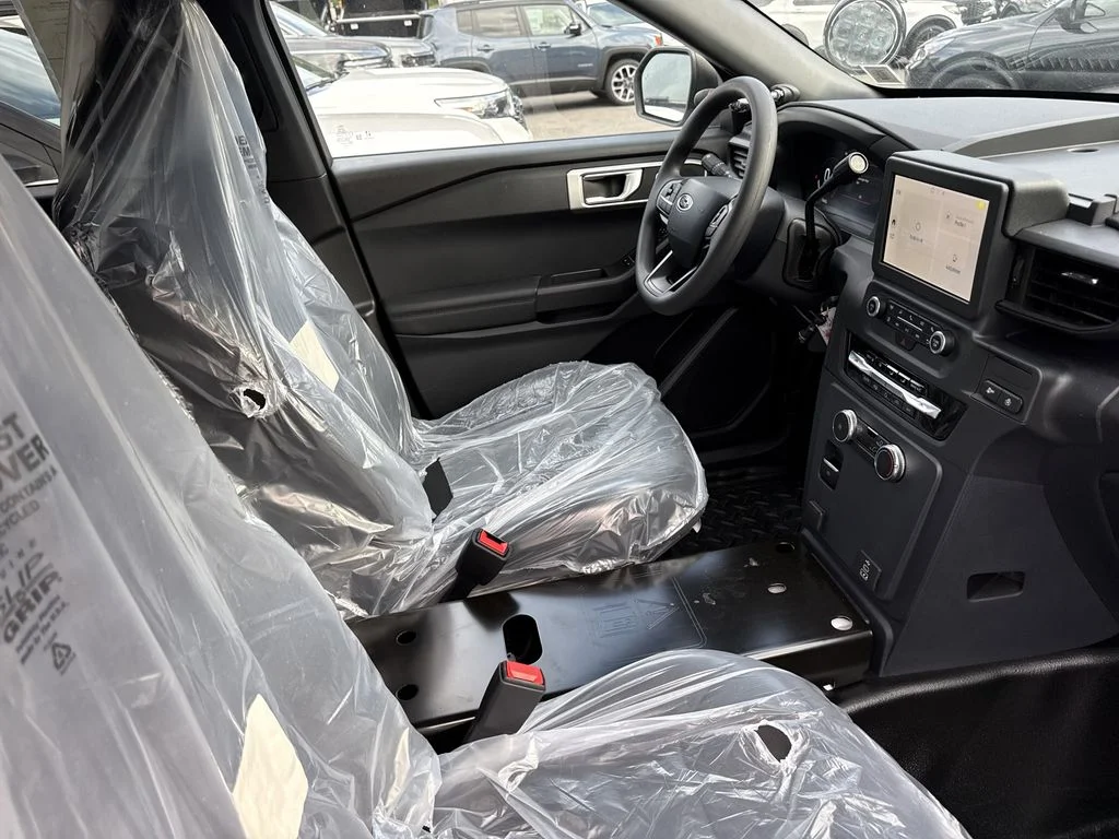 New 2025 White Ford Base image 21