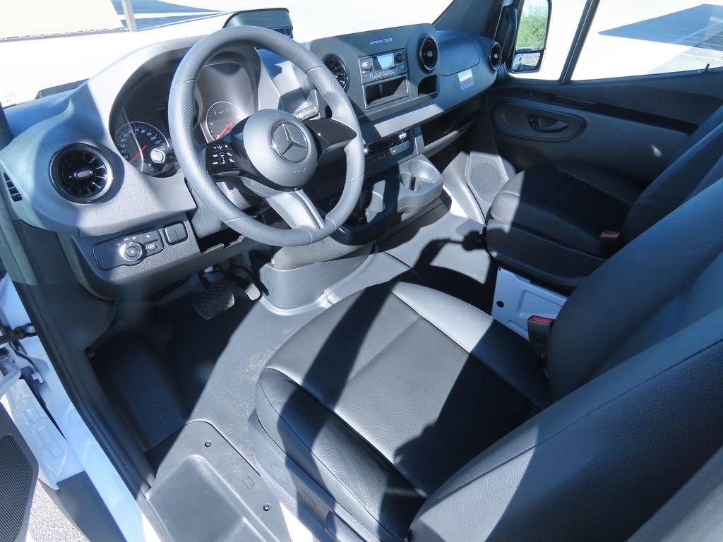 2025 Mercedes-Benz Sprinter Cargo Van Base - Photo 10