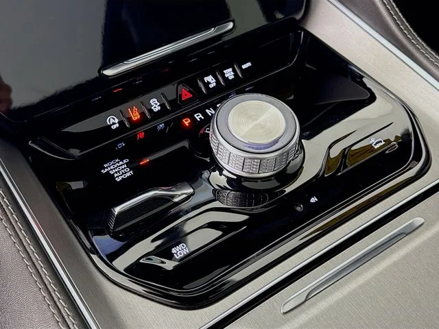 Used 2024 Black Jeep Series II image 17