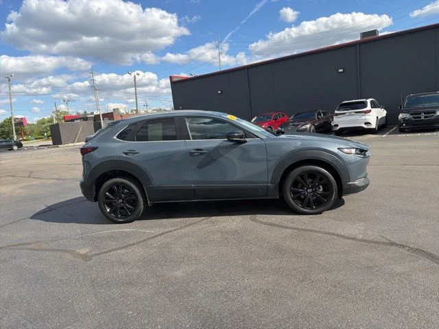 2023 Mazda CX-30 Carbon Edition - Photo 4