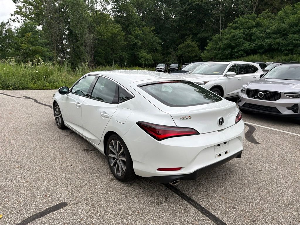 Used 2024 Platinum White Pearl Acura Base image 4