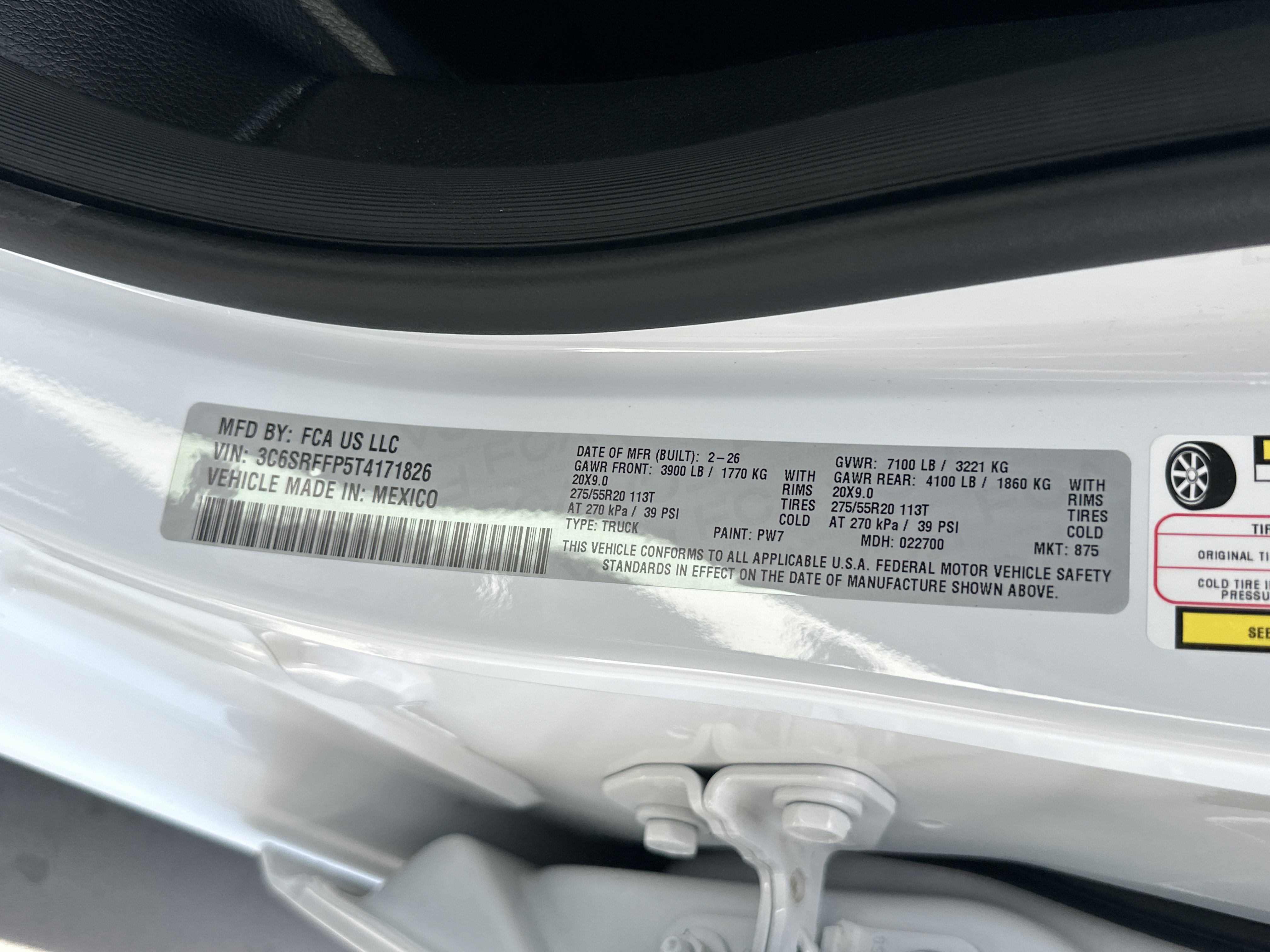 New 2026 Bright White Clear-Coat Exterior Paint RAM Big Horn image 29