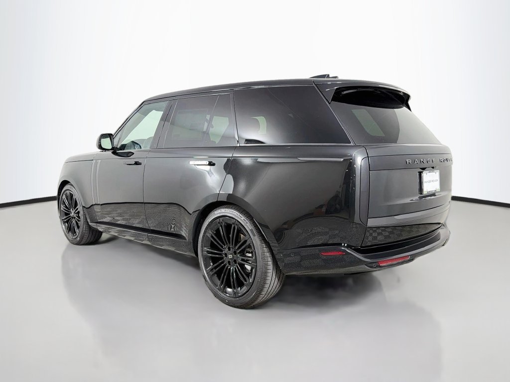New 2027 Santorini Black Land Rover SE image 7