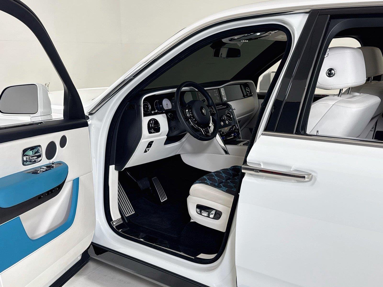 Used 2025 English White Rolls-Royce 26