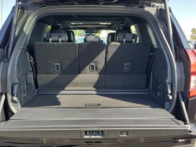 New 2026 Agate Black Metallic Ford Platinum® image 21