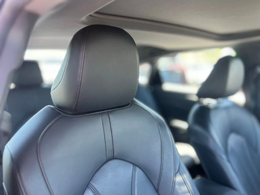 Used 2020 Silver Toyota XLE Plus image 15
