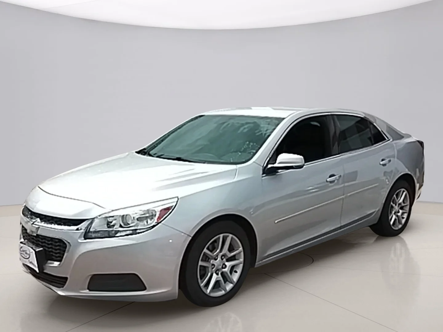 Used 2016 Silver 4 Chevrolet 1LT image 1